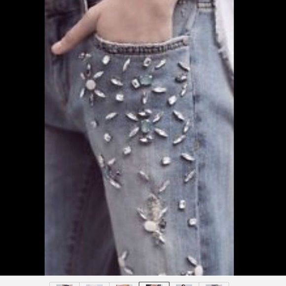 Pilcro Distress Jewel Rhinestone Mid Rise Crop 29 - Picture 4 of 6